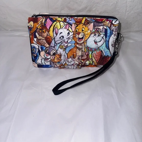 Disney wristlet Wallet - Picture 3 of 13